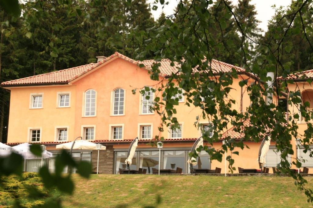 Waldhotel Marienheide Exterior foto